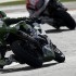 Wyscigi Supersport na brytyjskim torze fotogaleria - motocykl od tylu
