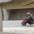 Gigantyczna galeria Ducati Hypermotard - hyper na miescie