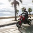 Gigantyczna galeria Ducati Hypermotard - palmy