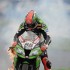 Tom Sykes i jego problemy z Kawasaki sekwencja zdjec - 03 i mamy ogien