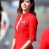 Uroki orientu dziewczyny na GP Japonii - czerwona sukienka