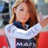Uroki orientu dziewczyny na GP Japonii - hostessa z azji