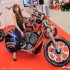 V Ogolnopolska Wystawa Motocykli i Skuterow mega galeria - dziewczyna Victory