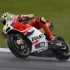 MotoGP na torze Silverstone deszczowa galeria zdjec - iannone andrea motogp silverstone