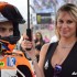 MotoGP ponad 150 zdjec z GP Francji - hostessa blond gp francji 2016