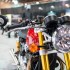 Targi motocyklowe Moto Expo 2017 w obiektywie galeria zdjec - Wystawa motocykli i skuterow Moto Expo 2017 lampa triumph