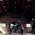 Dark Suit nowy czlonek rodziny Ducati Scrambler 1100 PRO w nowej wersji Dark - 04 DUCATI SCRAMBLER 1100DARKPRO AMBIENCE 1 UC198281 High