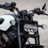 Harley Davidson Sportster S pierwsza jaskolka rewolucji obyczajowej i technologicznej - 2021 harley davidson sportster s przod reflektor led daymaker