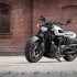 Harley Davidson Sportster S pierwsza jaskolka rewolucji obyczajowej i technologicznej - 2021 harley davidson sportster s white przod skos