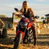Najnowsze Ducati Monster w tescie i wspolczesna Wonder Woman - 03 Ducati Monster Daria Latala