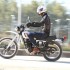 Offroadowa wolnosc lat 80 Yamaha XT 500 na zdjeciach - 03 Yamaha XT 500 na peronie