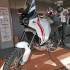 Ducati dla podroznikow Premiera DesertX w krakowskim salonie - 10 Ducati DesertX manekin