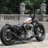 H D Knucklehead custom w oldschoolowym stylu minimalistycznych bobberow - 32 Harley Davidson Knucklehead custom