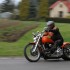 Harley Davidson Softail Jarka ze sprezarka Magna Charger - 04 Harley Davidson Softail custom na drodze