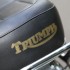 Triumph Bonneville kwintesencja motocyklowej brytyjskosci - 08 Triumph T 140 Bonneville siodlo