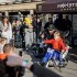 Wroclaw Motorcycle Show 2023 Co warto bylo zobaczyc - Stunter13 zdjecie z dzieckiem