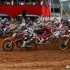 Blotniste Grand Prix Brazylii spektakularna galeria - Mistrzostwa Swiata Motocross Brazylia 2012 start