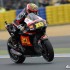 Czwarta runda MotoGP na mokrym torze we Francji fotorelacja - Bautista lekka guma