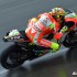 Dominacja Hiszpanow podczas niemieckiej rundy MotoGP zdjecia - mokry tor rossi