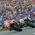 Dominacja Hiszpanow podczas niemieckiej rundy MotoGP zdjecia - rossi hayden sachsenring zakret