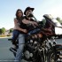 Fundacja Mam Marzenie i rzeszowscy motocyklisci dzieciom - dziewczyna na motocyklu