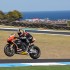 Inauguracja sezonu wyscigowego World Superbike 2012 wyspa Phillipa w obiektywie - Biaggi na kole
