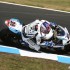 Inauguracja sezonu wyscigowego World Superbike 2012 wyspa Phillipa w obiektywie - Brookes kolano