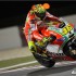 Moto GP Katar 2012 zdjecia z wyscigu - Rossi na hamowaniu Katar Grand Prix 2012