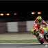 Moto GP Katar 2012 zdjecia z wyscigu - Rossi przed zakretem Katar Grand Prix 2012