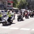 Protest motocyklistow przeciwko oplatom na autostradach - policja na skuterach protest przeciwko oplatom na autostradach