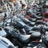 Stany Zjednoczone na motocyklu turystyka po Ameryce Polnocnej - parking w sturgis
