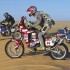 Motocykle ktore zdobyly pustynie triumfatorzy Dakaru - Dakar 2006 motocykle gdzies na Saharze
