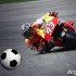 Wyscigi motocyklowe vs pilka nozna - Marquez Football