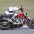 Motocykl typu naked na torze Czy to ma sens - Zlozenia Ducati Monster 821