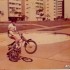 AC Farias zywa legenda stuntu - 1976 ACFarias jazda na rowerze