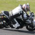 Klasa 750 wczoraj dzis i jutro - skret suzuki gsr750 2011 test motocykla 16
