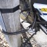 Kradzieze motocykli w Polsce walka z hydra - Przymocowanie motocykla