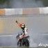 Marco Simoncelli od minimoto do MotoGP - 2009 Indianapolis Simoncelli pali gume