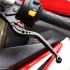 Odbudowa motocykla sportowego tanio i skutecznie - Dzwignia sprzegla Suzuki GSX600R