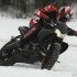 Opony zimowe do motocykla warto wiedziec - Jazda na oponach kolcowanych po lodzie to zajecie dla najwiekszy twardzieli 8