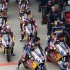 Red Bull Moto GP Rookies Cup lowcy marzen - pit stop na silverstone