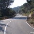 Tor jazdy jak nie stracic kontroli nad motocyklem - Motocyklem w Hiszpanii typowa droga w gorach