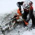 Zima w terenie 1x2 kontra 4x4 - Jazda na kolcach w mokrym sniegu