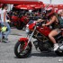 World Ducati Week 2014 pozytywny chaos - Dziewczyna na Monsterze