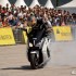 BMW Motorrad Days 2015 alpejska patelnia - Palenie gumy w skuterze elektryczym