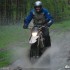 BMW Motocykl GS Challenge trafiony zatopiony - Scenik przeprawa przez kaluze