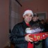 Mikolajki z dziecmi z Domu Dziecka w Debinkach - rozdajemy prezenty