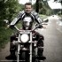 Motocyklowy Dzien Dziecka w Domu Dziecka Julin w Kaliskach - jazda na motocyklu
