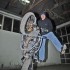 Stunt trening w hali ustawka Plock zdjecia zima 2008 - Maciek DOP kreci cyrkle