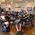Sprzedaz jednosladow w Polsce w roku 2010 zapasc trwa - liberty motors zapelniony motocyklami